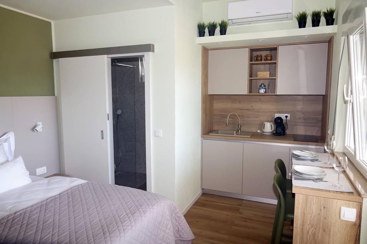 Apartments Bombonin Makarska Esterno foto